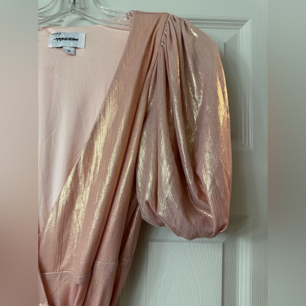 Yumi Kim Maternity Francine Soft Metallic Pink Wrap Midi Dress NWOT Small S - Picture 6 of 9